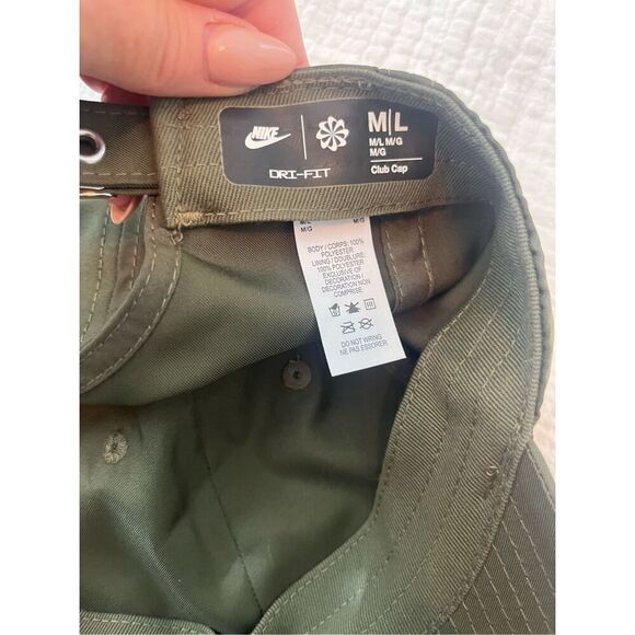 Nike Dri-Fit Baseball Cap Hat - Picture 3 of 5